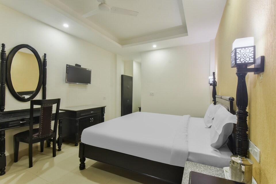 Collection O Garden Reach, Picture palace Mussoorie, Mussoorie