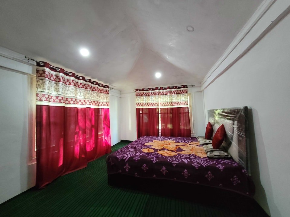 OYO Home Homestay Rashid Kohli, Pahalgam Homes, Pahalgam