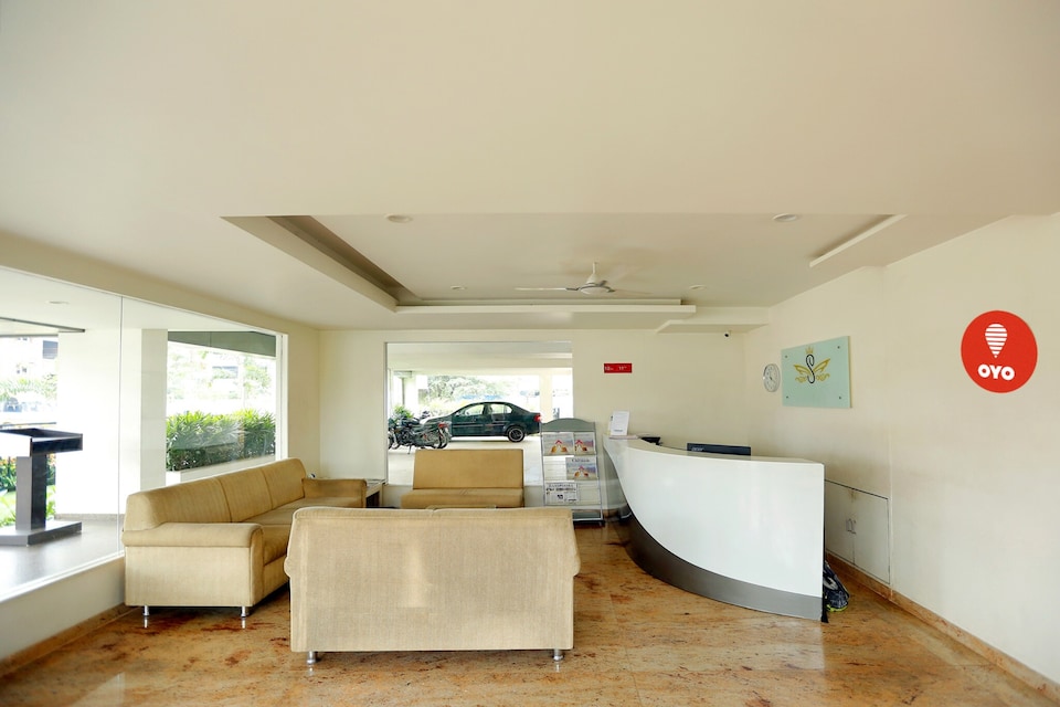 OYO Hotel Sybaritic Suites Gachibowli Near Shilparamam, Gachibowli, Hyderabad