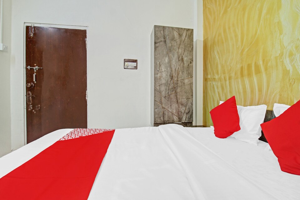 OYO Royal Palace, Nashik, Nashik