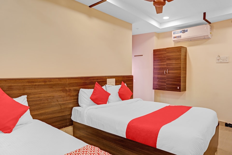 Hotel O Ramya Inn, Nakkalagutta Hanamkonda Warangal, Warangal