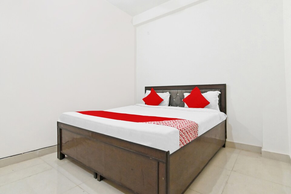 OYO Gs Guest House, Ghaziabad City, गाज़ियाबाद
