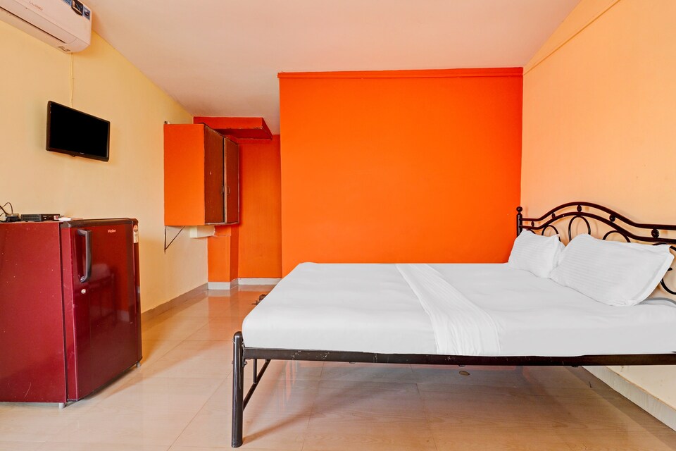 OYO 84752 Hotel Joy Guest House , Calangute Goa, गोवा