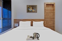Super Townhouse Hotel All In One Near City Centre Salt Lake