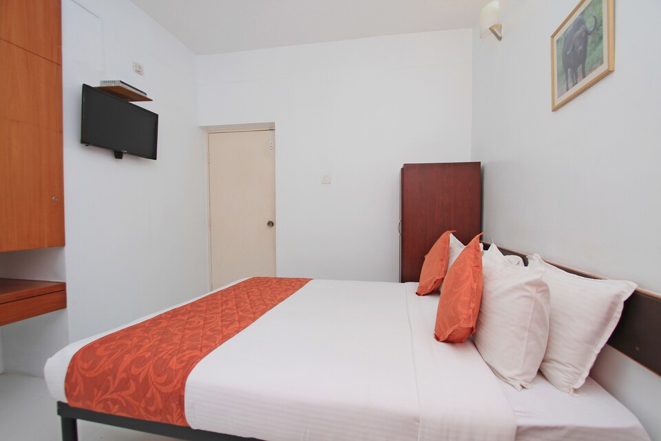 OYO 1356 Raccoon Rooms, Mysore Gokulam, Mysore