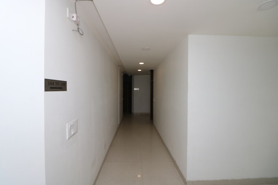 OYO 9999 Hotel La Wisteria, Paschim Vihar Delhi, Delhi