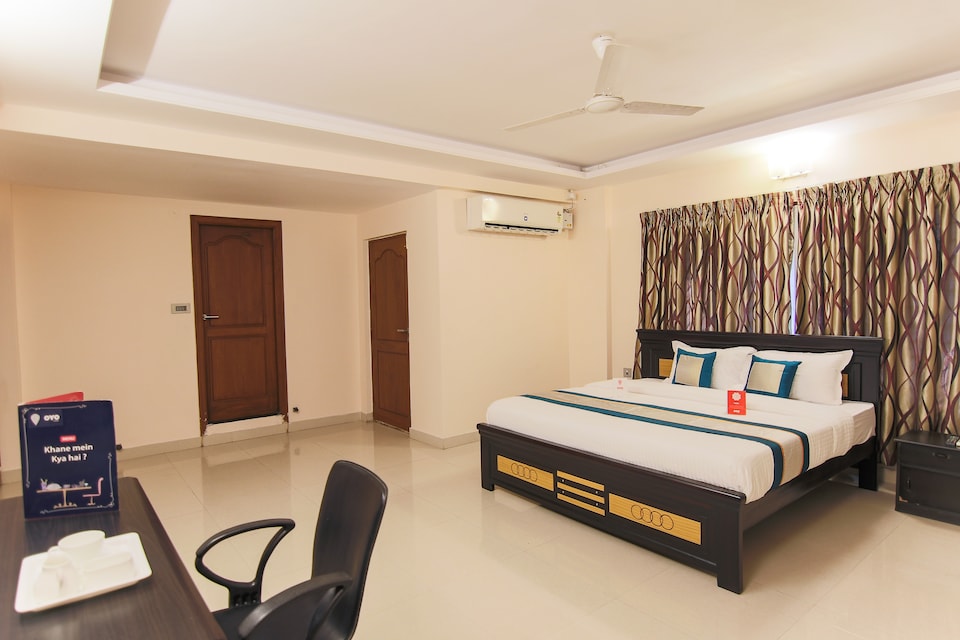 Capital O 10058 CPR Residency, MVP Colony Visakhapatnam-II, Visakhapatnam