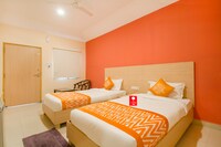 OYO Oyster Transit Hotels