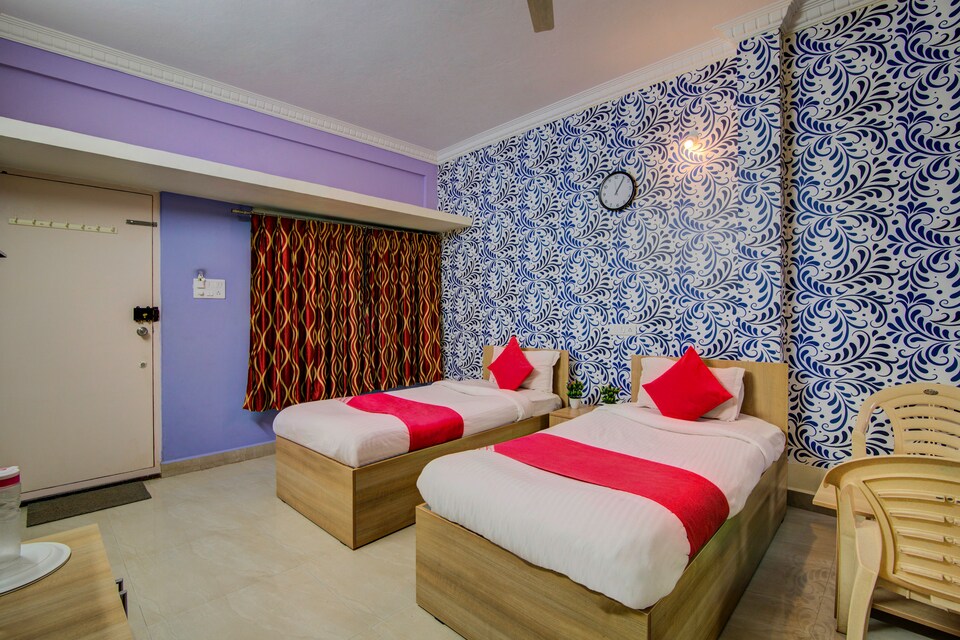 OYO 10010 R V Comforts, Hoskote Bangalore, Bangalore