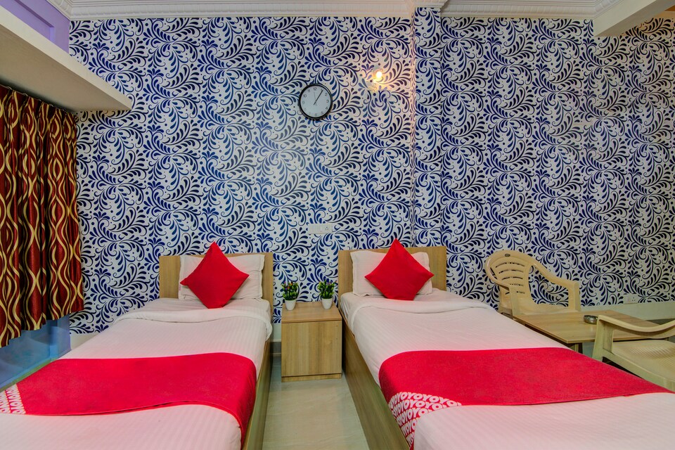 OYO 10010 R V Comforts, Hoskote Bangalore, Bangalore