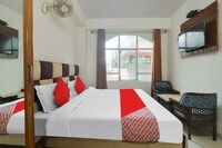 OYO Flagship Hotel Tourist Home