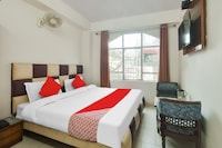 OYO Flagship Hotel Tourist Home