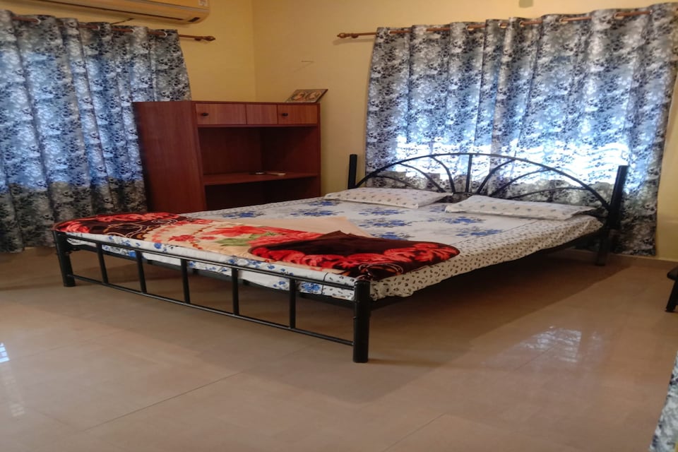 POP Sunny Look, Arambol Goa, Goa