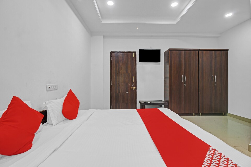 Live on HYD2465, Kondapur, Hyderabad