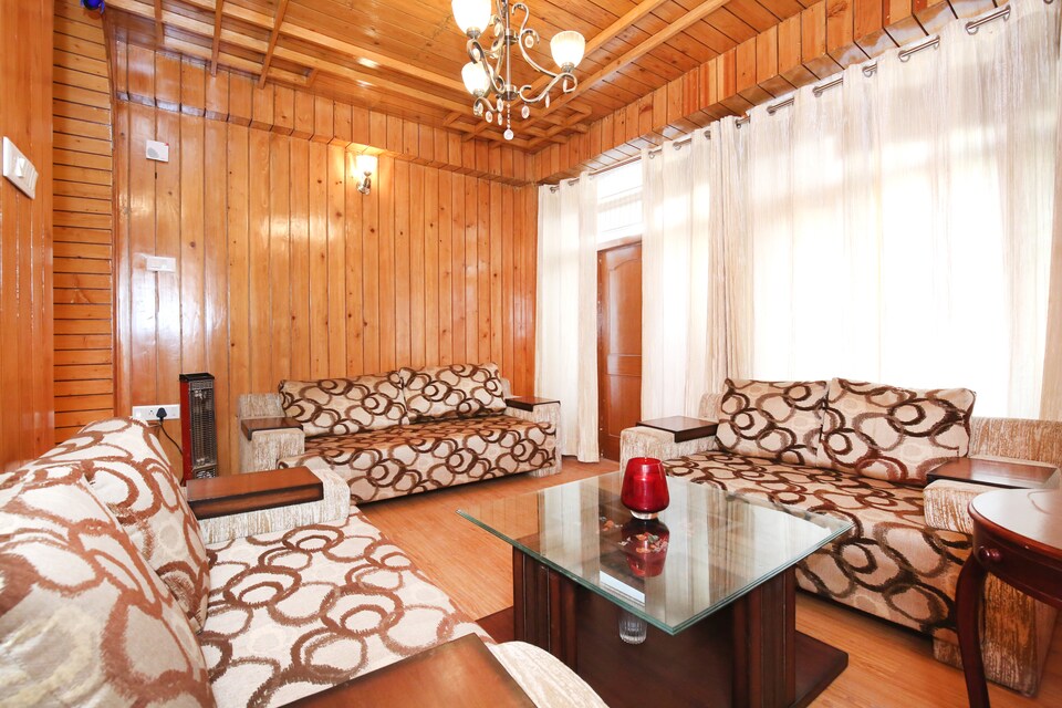 OYO Home 10746 2BHK Luxurious Cottage, Shimla, Shimla