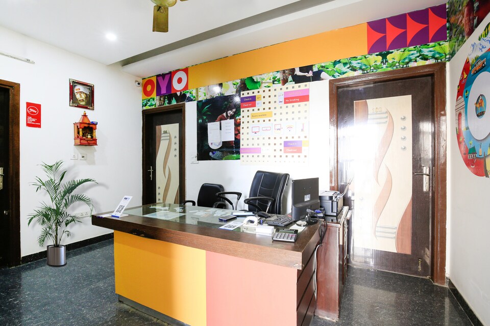 Hotel O Lotus, Golf Course Road, Gurgaon