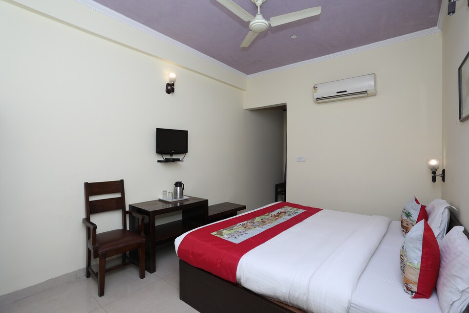 OYO 10345 Hotel Palm's, C Scheme Jaipur, Jaipur