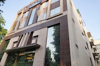 Capital O Hotel Divine Paradise Near Lotus Temple