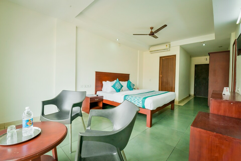 OYO Crystal Residency, Kalpetta, Wayanad