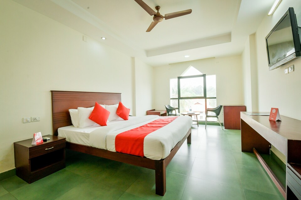 OYO Crystal Residency, Kalpetta, Wayanad