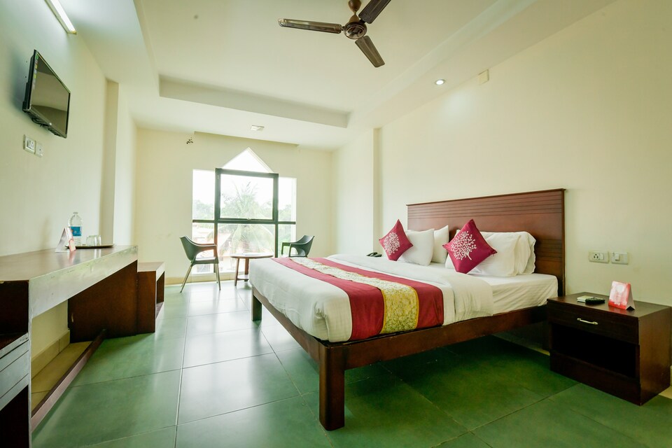 OYO Crystal Residency, Kalpetta, Wayanad