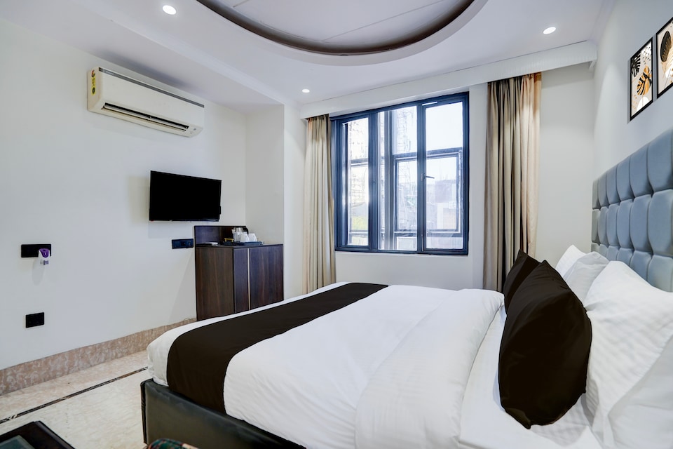 Super Townhouse Karol Bagh Formerly Hotel Unistar, Karol Bagh Delhi, Delhi