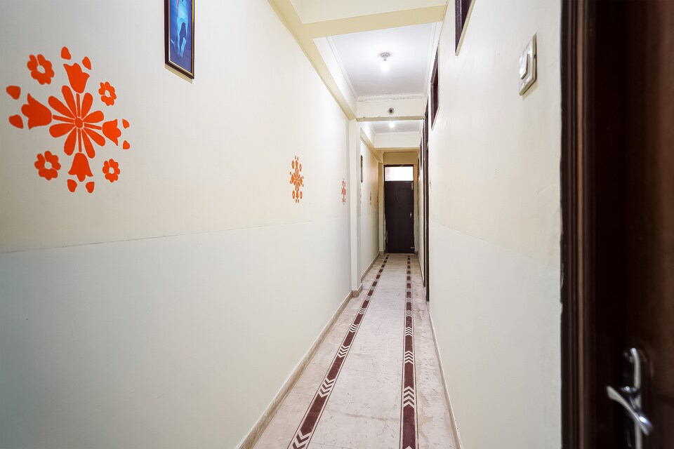 OYO 10554 Hotel Darshan Palace, Airport Delhi, Delhi Transit