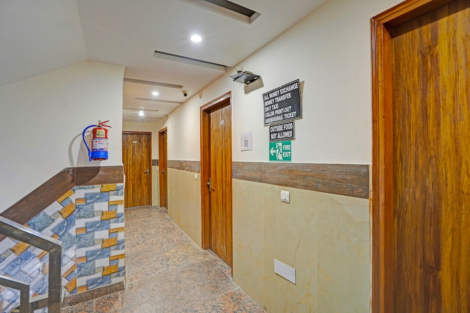 Collection O Mahipalpur Extension Formerly Shanti Stay, Airport Delhi, Delhi Transit