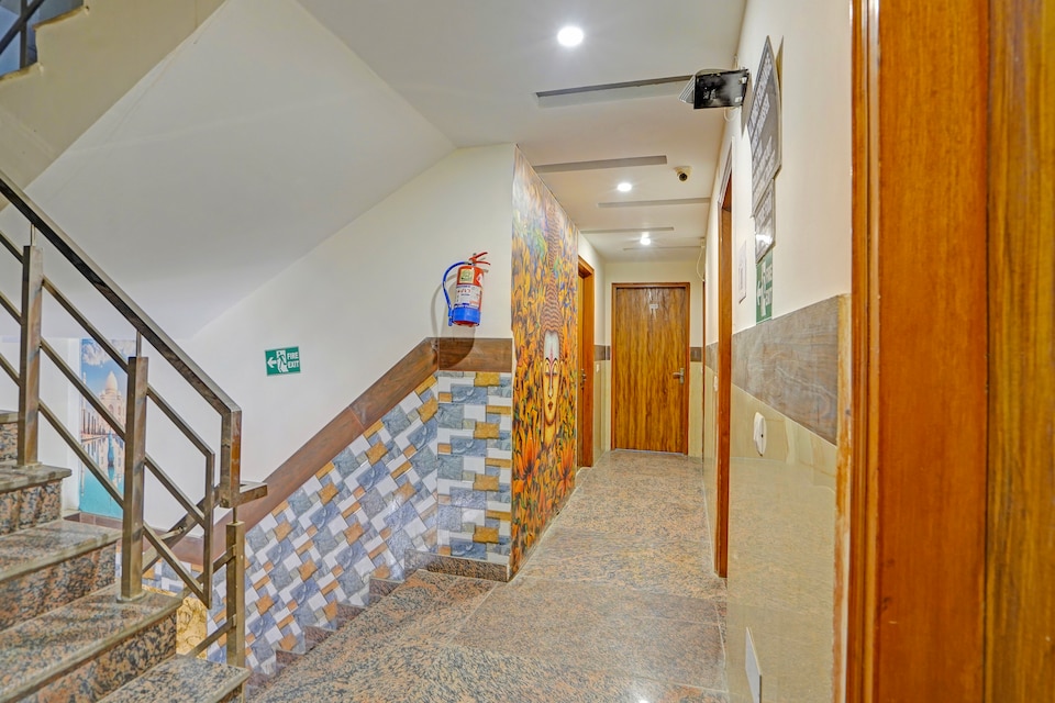 Collection O Mahipalpur Extension Formerly Shanti Stay, Airport Delhi, Delhi Transit