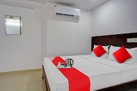 Hotel O Sai Krishna Grand