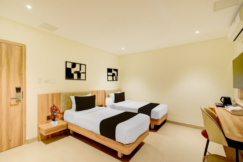 Palette Naveena Grand Hyderabad, Manikonda, Hyderabad