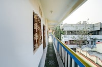 SPOT ON SAKYA INN Puri Local Bus Stand