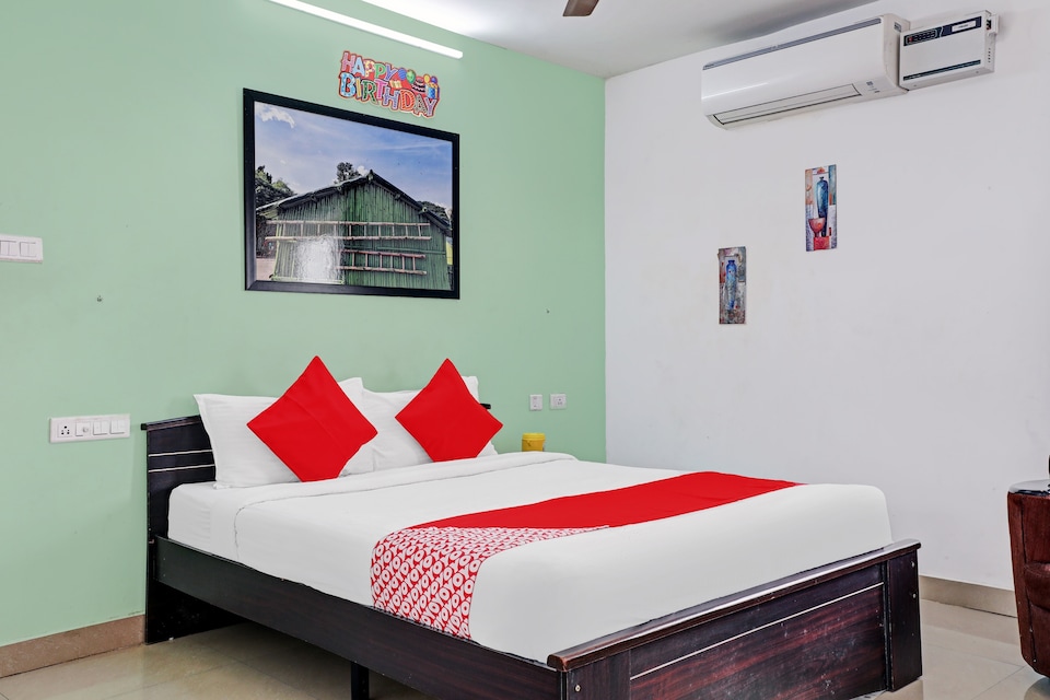 Hotel O The Max Well Resort Near Juhu Beach, ECR Chennai, Chennai