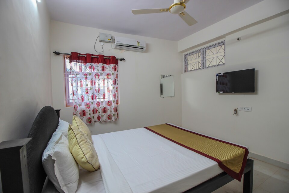 OYO 10074 Home Exquisite 1BHK Penthouse, Siolim, Goa