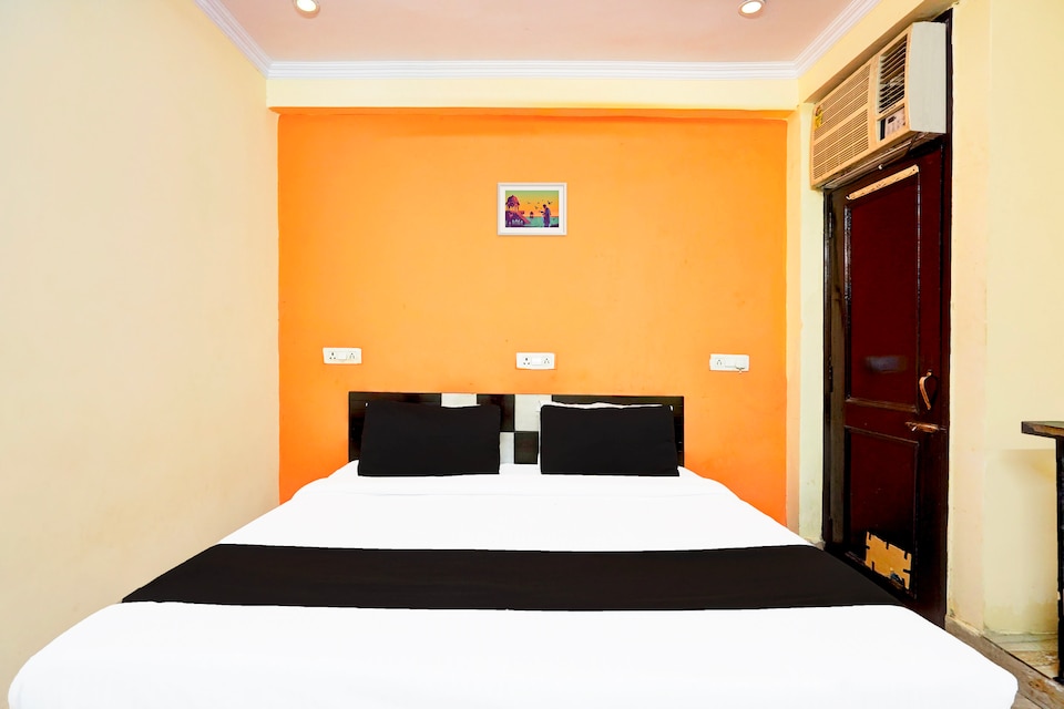 Spot ON THE STAY INDIA , Noida City, Noida