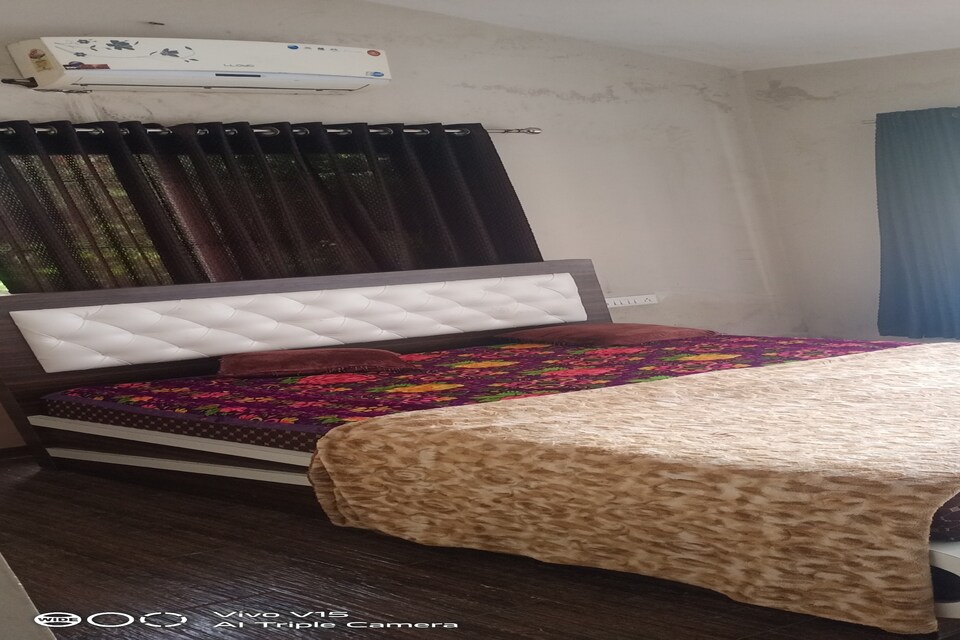 OYO Home Apple Pool Villa, Kadodra Surat, Surat