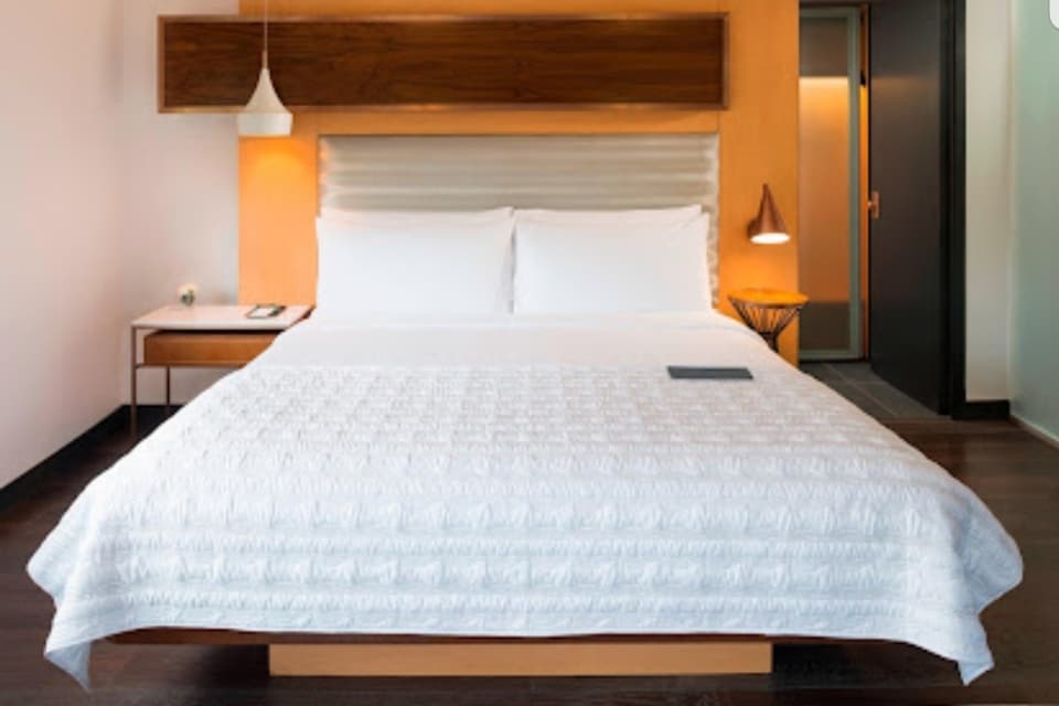 POP 84992 The Crescent, Panjim Goa, Goa