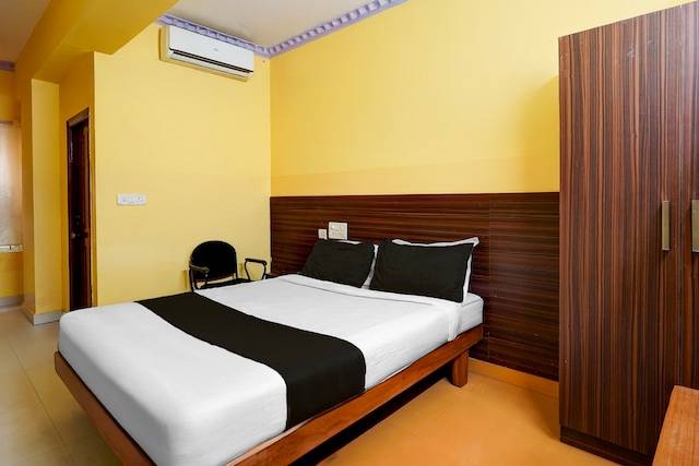 Hotel O Mathikere Extension Bangalore Formerly Venkatadari Residency