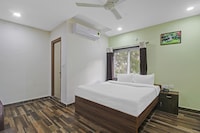 Hotel O SKS Grand Luxury Rooms near by Nagole x Road and Bandlaguda