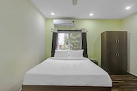 Hotel O SKS Grand Luxury Rooms near by Nagole x Road and Bandlaguda
