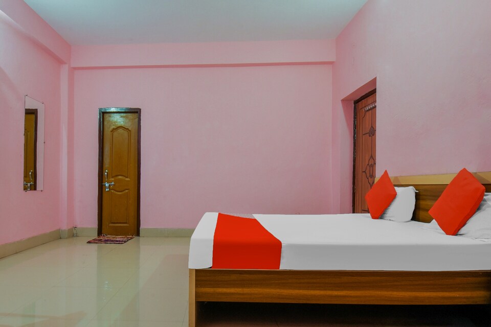OYO 85026 Hotel Raj Inn, Bailey Road, Patna