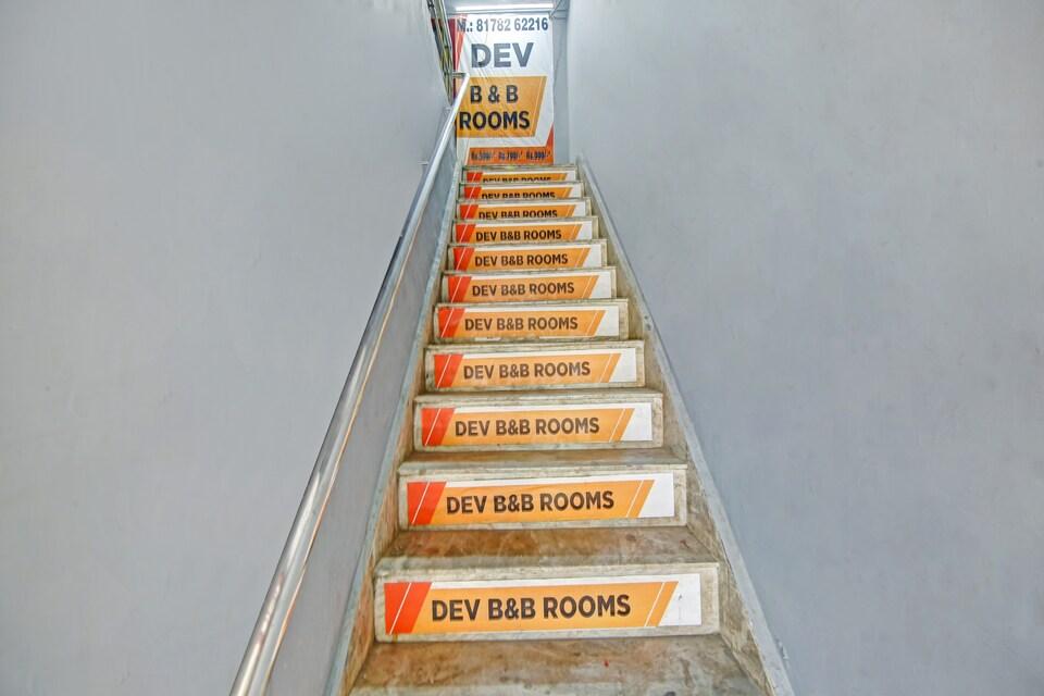 OYO Dev B & B Rooms Near Palam Metro Station, Dwarka Delhi, Delhi