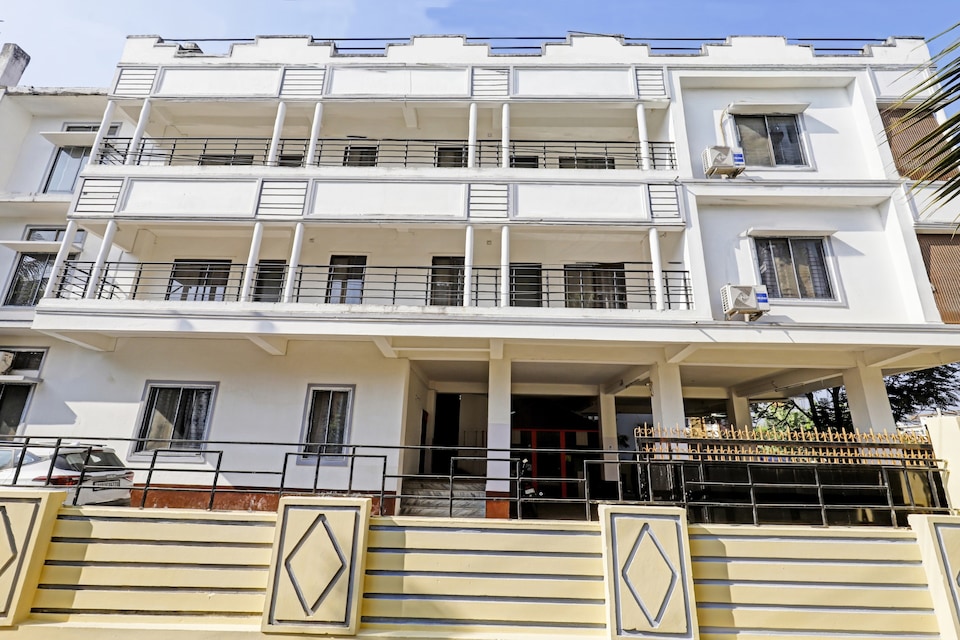 Collection O Royal Orchid, Beltola Guwahati, Guwahati