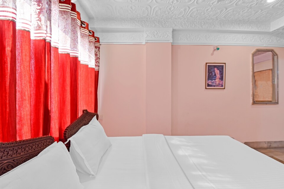 Collection O Hotel Welcome, Udaipur Central, Udaipur