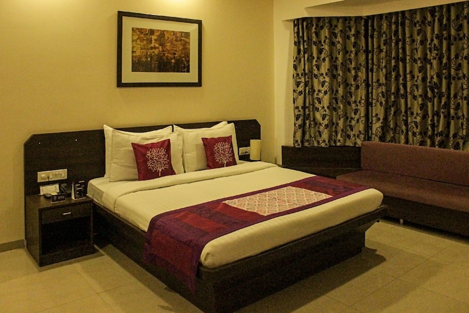 OYO Premium 001 Shastri Bridge Jabalpur, Vijay Nagar - Jabalpur, Jabalpur