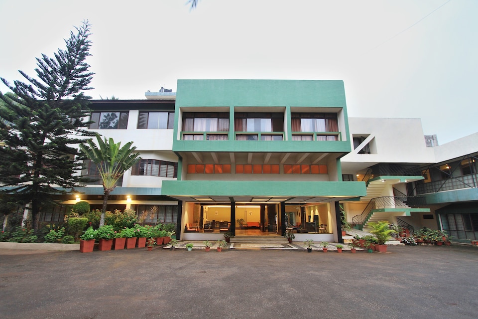 OYO 10542 The Planters Court, Chikmagalur-II, Chikmagalur