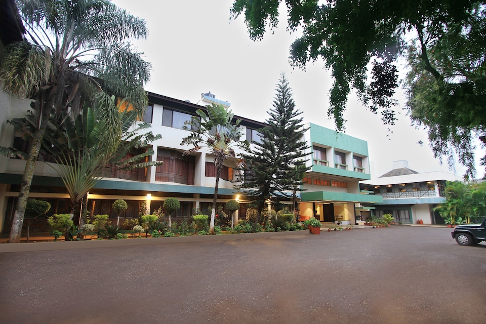 OYO 10542 The Planters Court, Chikmagalur-II, Chikmagalur