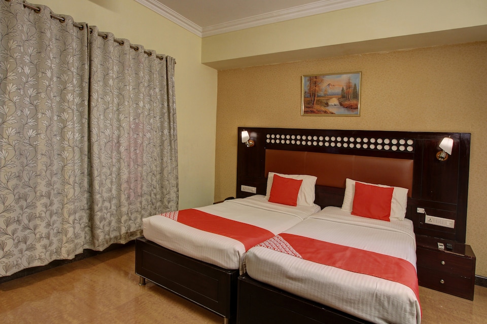 OYO 10437 Hotel Hibiscus INN, Koramangala Sony World Signal, Bangalore