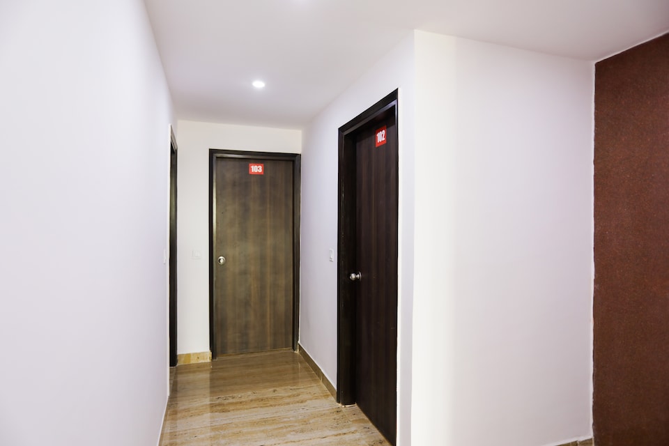 Collection O 85083 Hotel Bliss, Cyber City, Gurgaon