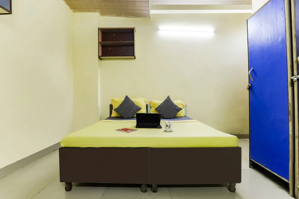 POP Second Home Near Vidhan Sabha Metro Station, North Delhi, Delhi